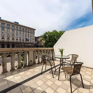  Апартаменты Kreschatik 21, With Terrace Украина