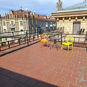  Апартаменты Khreshchatyk 911 Украина